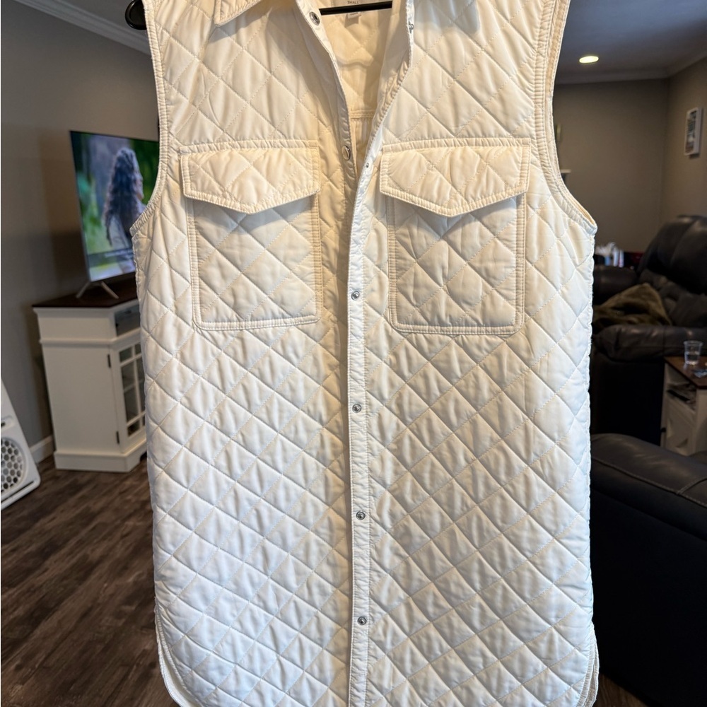 White Quilted Sleeveless Vest